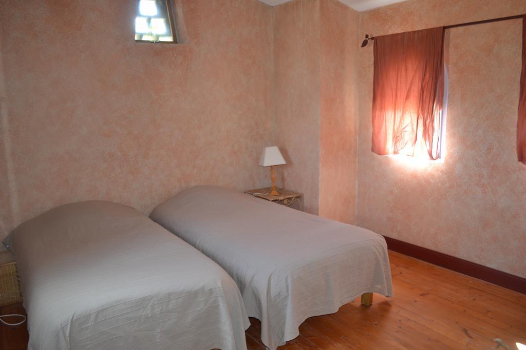 Maison D'Hotes Les Fougeres Мирманде Екстериор снимка